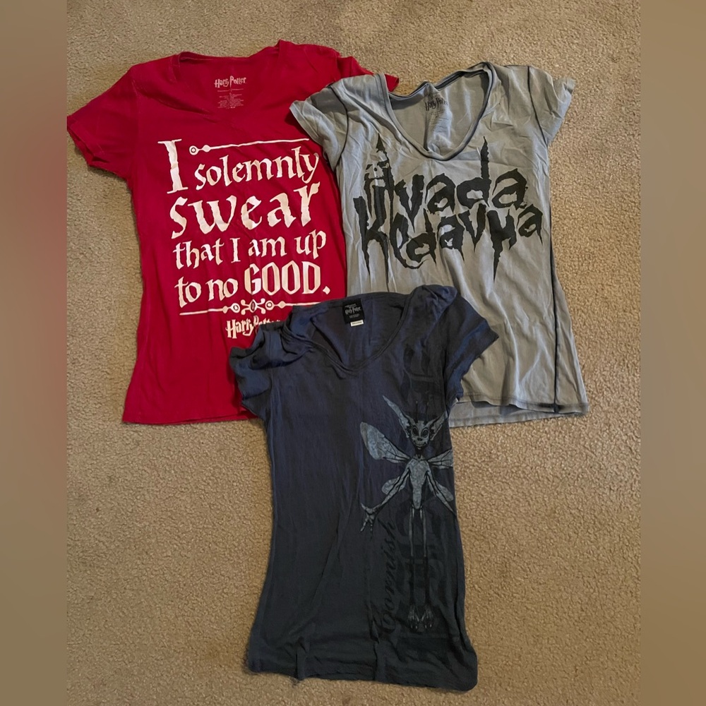 *BUNDLE* three Harry Potter tee shirts Universal Studios Parks small fit